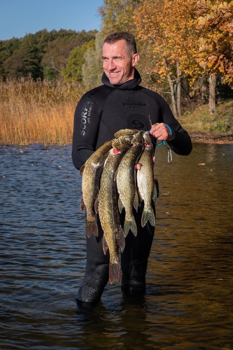 Wetsuit Scorpena All-black, 7mm 